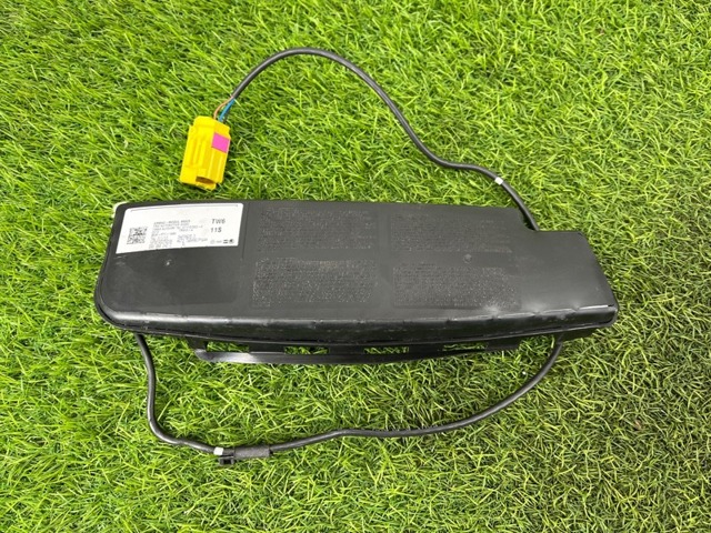 Подушка безпеки, збоку права айрбег 6R0880242C VAG