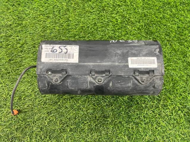 Подушка безпеки бокова 72128231627 BMW