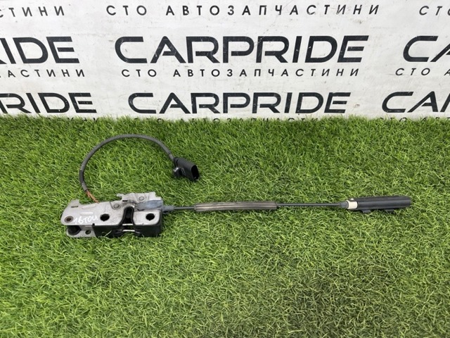 Трос капота без ручки 7P6823531 VAG