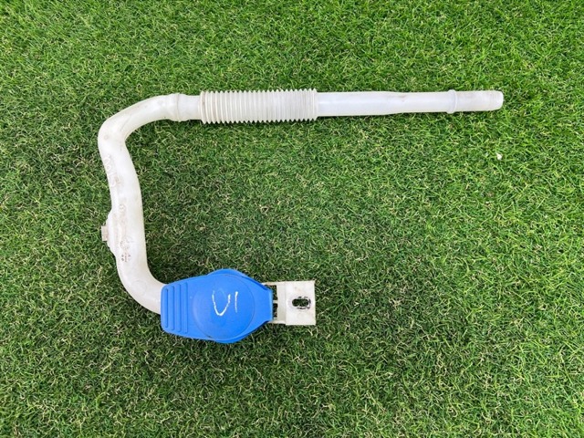 Горловина бачка омивача 7P6955463 VAG