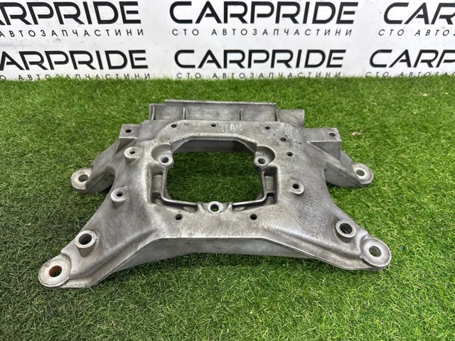 Кріплення коробки передач 8K0399263K VAG