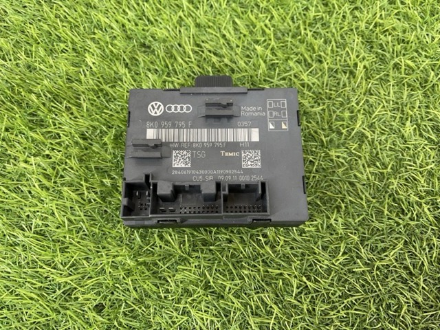 Блок комфорту задніх дверей 8K0959795F VAG