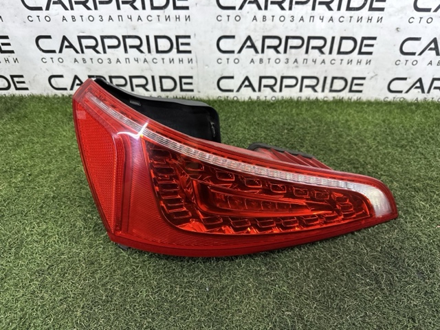 Задня ліва фара 8R0945093B VAG