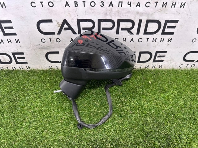 Бічне дзеркало заднього виду ліве 8V5857409J9B9 VAG