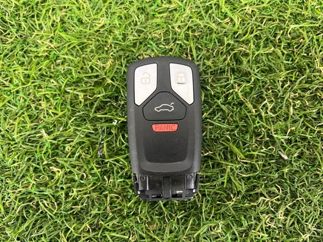 Брелок керування сигналізацією 8W0959754ANTKE VAG