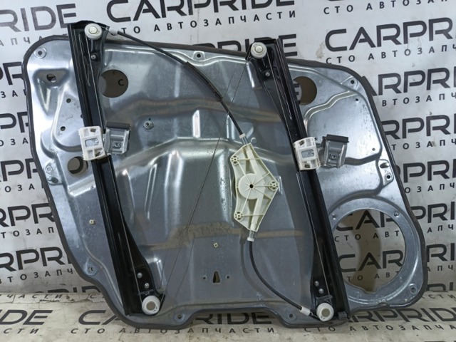 Склопідйомник передньої правої двері A1647201679 MERCEDES