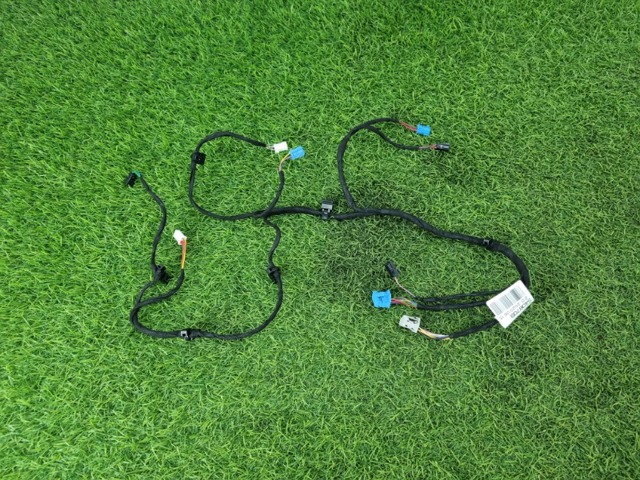 Електропроводка передніх дверей A1775408709 MERCEDES