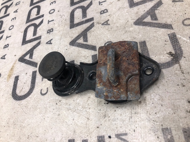 Запор капота (замок і привід замка капота) A2038800460 MERCEDES