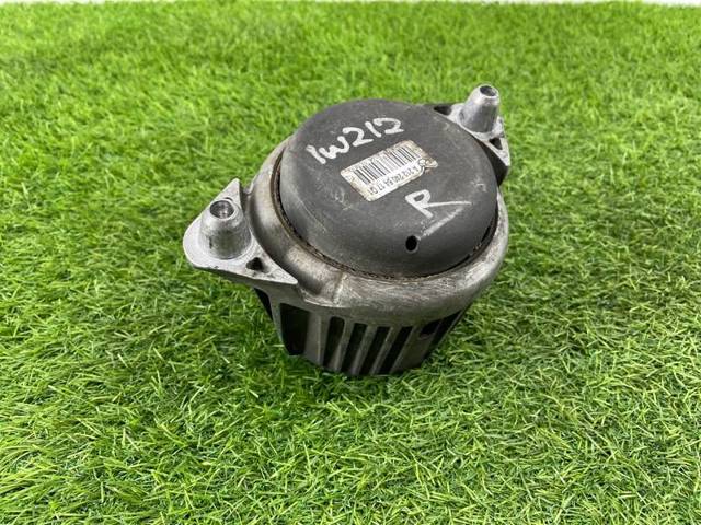 Права опора двигуна A2122406717 MERCEDES