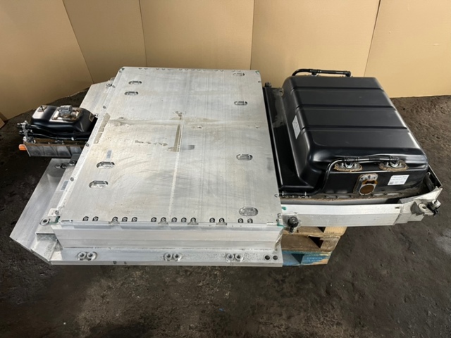 Батарейний модуль електромобіля A2433408002 MERCEDES