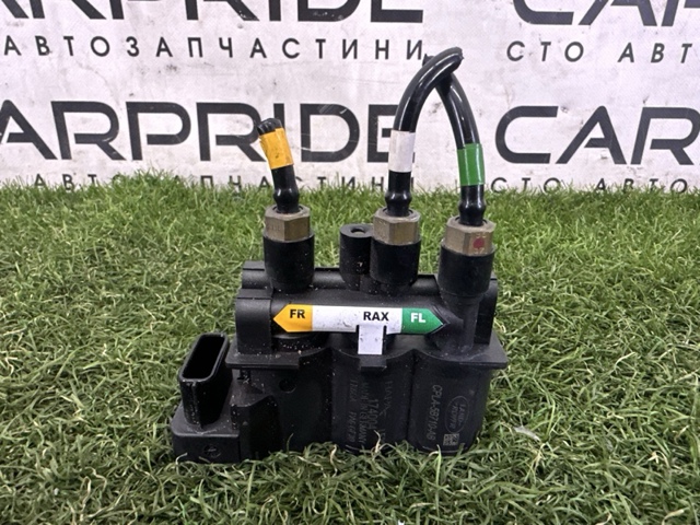 Блок клапанів регульованої підвіски, передній CPLA5B710AB LAND ROVER