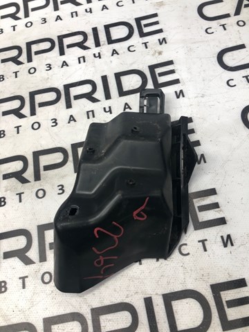 Кронштейн бампера заднього, правий F1EB17A881BA FORD