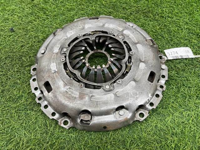 Натискний диск зчеплення L30416410A MAZDA