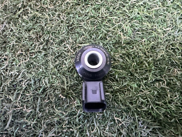 Датчик самозаймання LR008877 LAND ROVER
