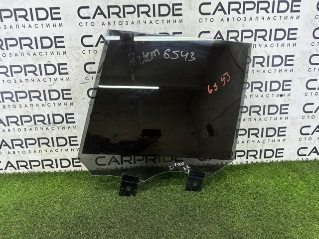 Скло задньої двері лівої LR052678 LAND ROVER