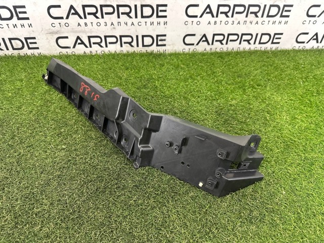 Напрямна заднього бампера, права LR055887 LAND ROVER