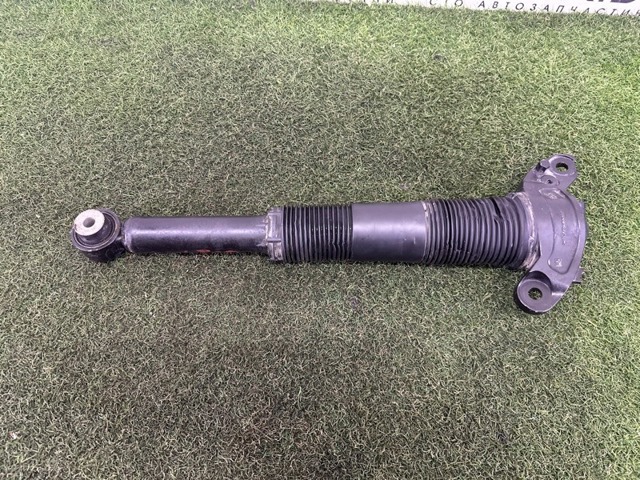 Амортизатори задні LR061355 LAND ROVER