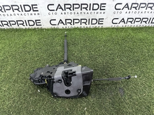 Замок двері правої передньої LR063609 LAND ROVER