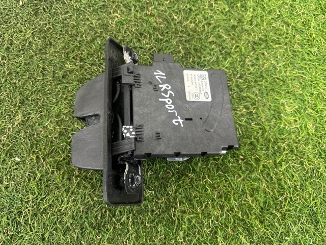 Замок і ручка дверей задка LR070126 LAND ROVER