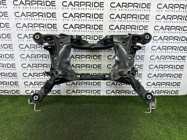 Підрамник задній LR078717 LAND ROVER