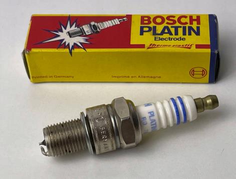 Свічки запалювання (запальні) і дроти 0241243501 BOSCH