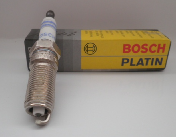 Свічки запалювання (запальні) і дроти 0242235643 BOSCH
