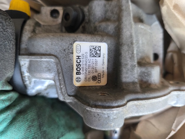 Насос паливний високого тиску (ПНВТ) 0445010529 BOSCH