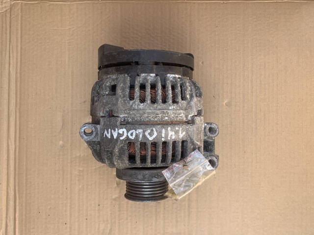 Авто генератор 8200438148 RENAULT
