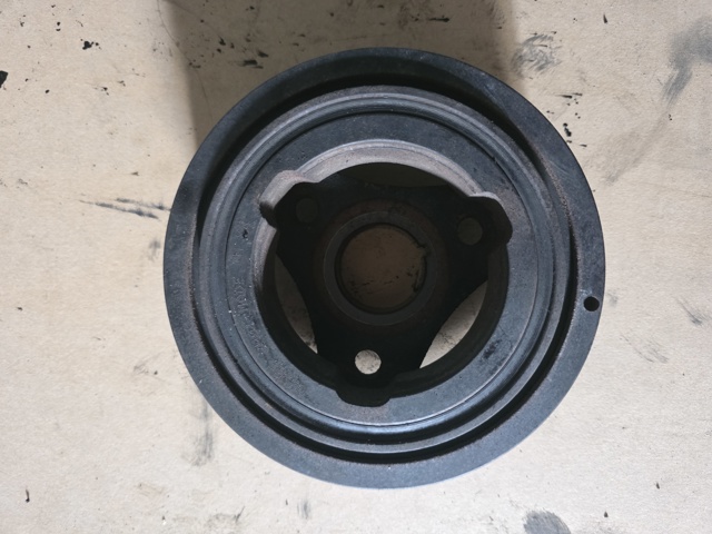 Шків колінвала SH0111400A MAZDA