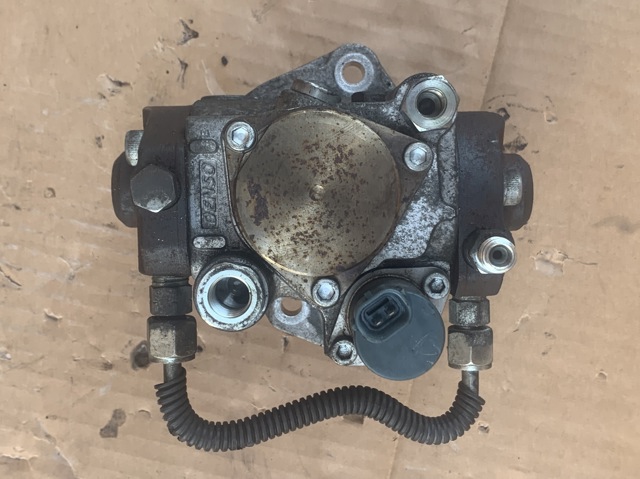 Система харчування двигуна SH0113800B MAZDA