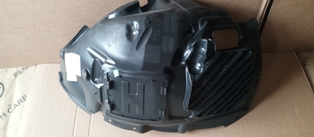 Підкрилок переднього крила, правий передній 51717260730 BMW