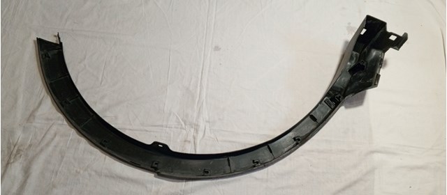 Молдинг заднього правого крила 7560542140 TOYOTA