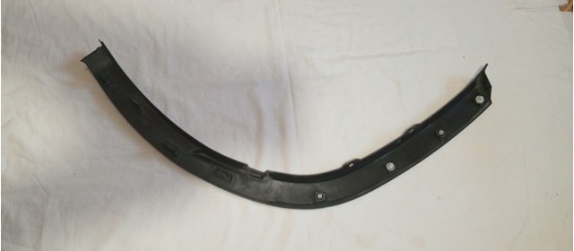 Молдинг заднього правого крила 7560548020 TOYOTA
