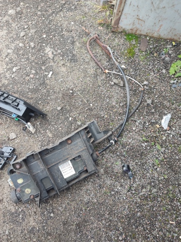 Електропривод ручника 8200571485 RENAULT
