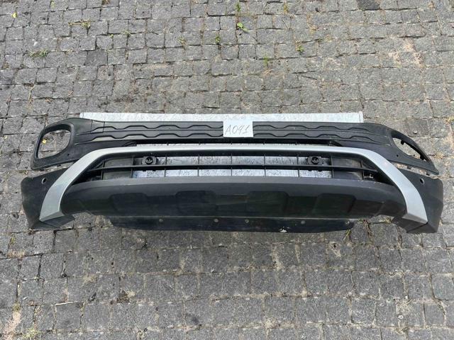 Нижня накладка на передній бампер 2GM805903C VAG