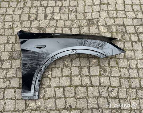 Переднє праве крило 41357267324 BMW