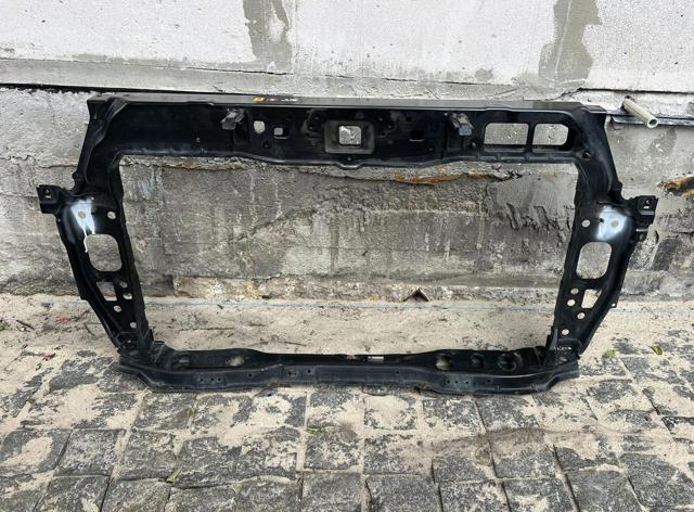 Каркас і панелі передка 64101H8400 HYUNDAI