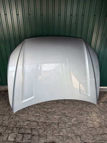 Капот 760823031 VAG