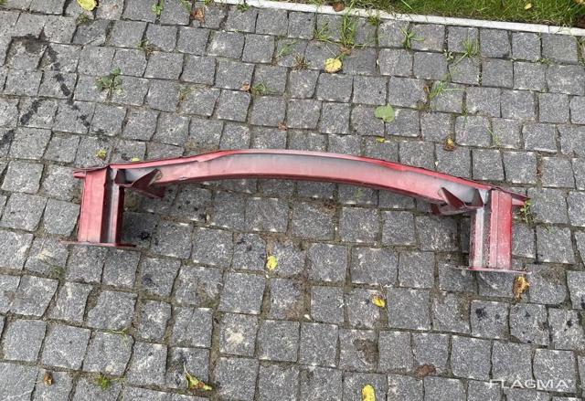 Балка бампера переднього GHP950070A MAZDA