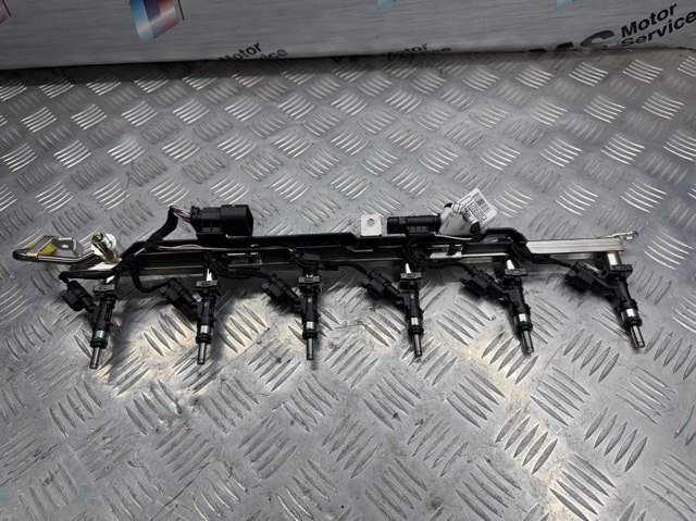 Форсунка вприску палива 13538483304 BMW