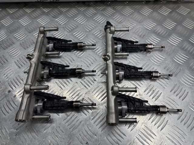 Форсунка вприску палива 13538744746 BMW
