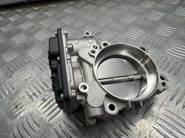 Блок дросельної заслінки 13549847189 BMW