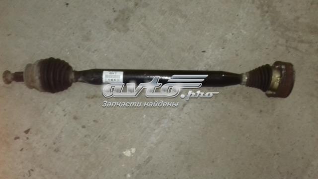 Привід правий 6R0407762A VAG