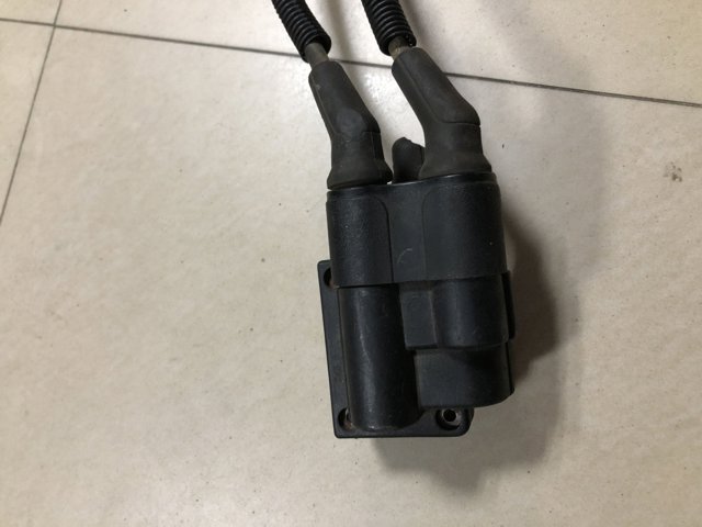 Котушка запалювання 0040100246 BERU