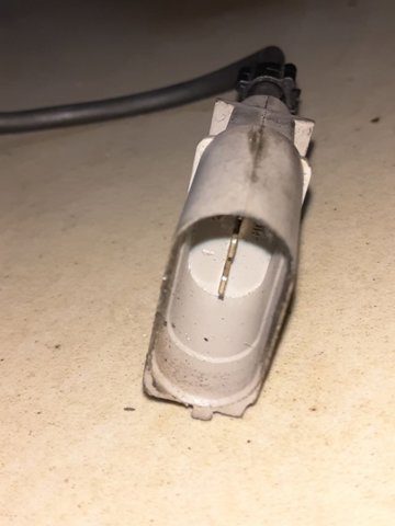 Датчик положення колінвала 0261210148 BOSCH