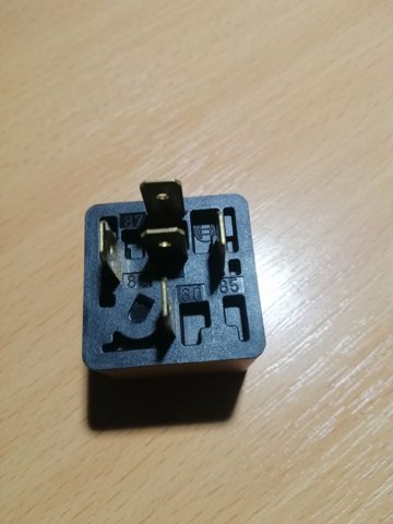 Блок управління вентилятором 0332209136 BOSCH