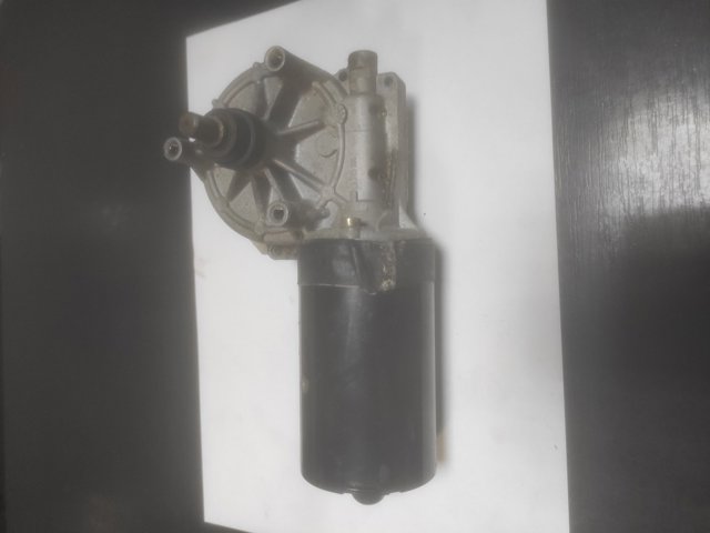 Мотор трапеції склоочисника 0390242404 BOSCH