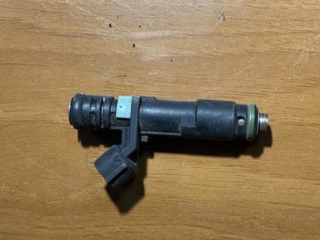 Форсунка паливна 03D906031G VAG