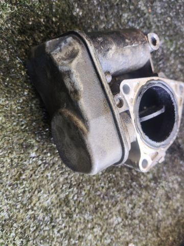 Заслінка повітряна 03G128063B VAG