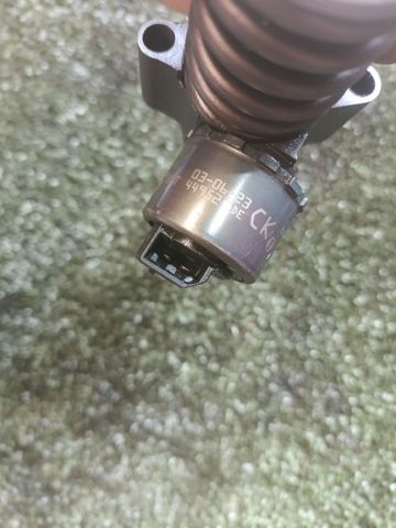 Форсунка вприску палива 03G130073B VAG